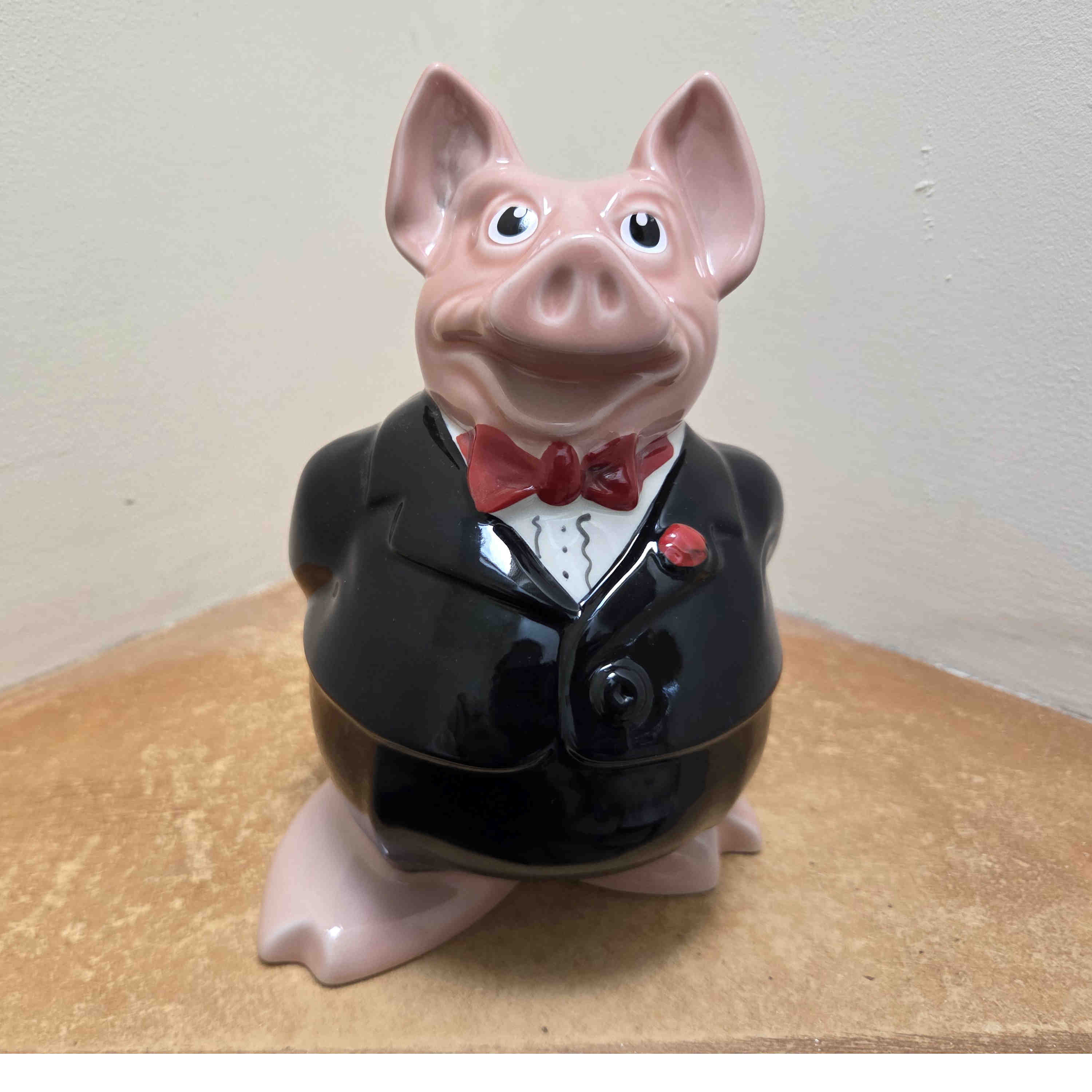 Natwest Pig Sir Nathaniel (Wade) photo 1